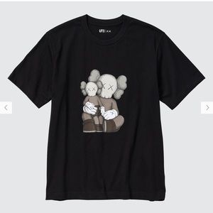 Kaws men’s shirt